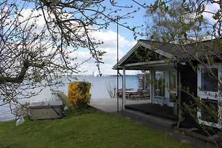Bjert Badehus