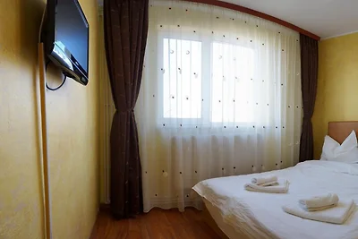  Constanta Residence Apartment