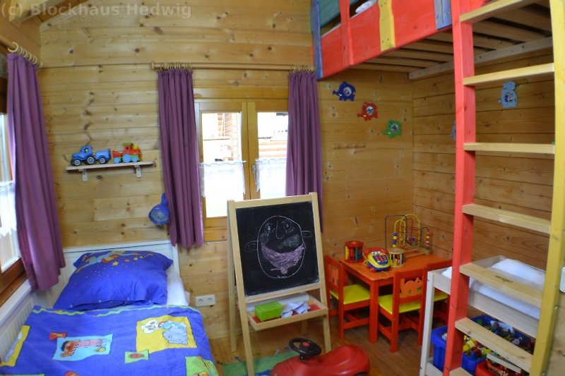 2. Bedroom with play area