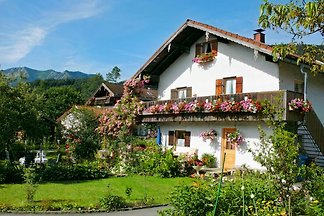 Haus Breitenstein / Woh. Almröserl