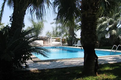 Family apartment (Bilo) with Pool