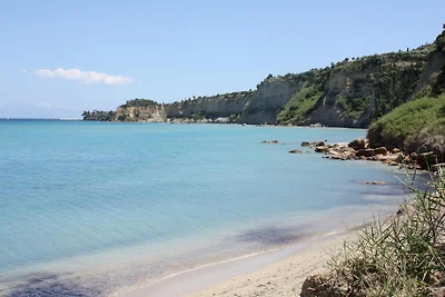 Orfanos 1