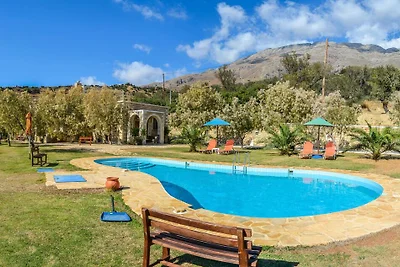 Appartamento Vacanza con famiglia Triopetra