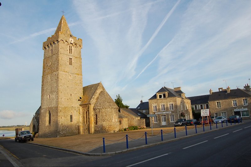 Romanische Kirche Port-Bail-sur-mer