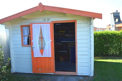 Strandnaher Bungalow Seestern 177