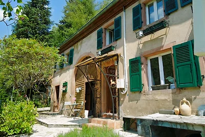 Maison La Petite Vallée, CHARBES
