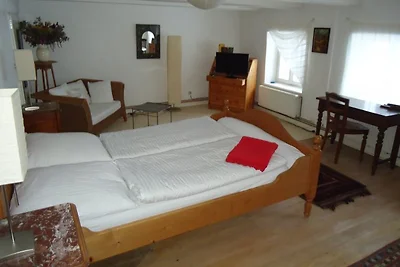 Maison La Petite Vallée, CHARBES