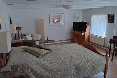 Maison la petite Vallée, F-CHARBES