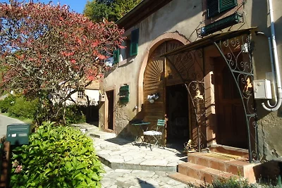 Maison La Petite Vallée, CHARBES