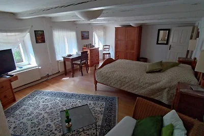 Maison la petite Vallée, F-CHARBES