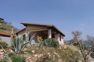 Casa de vacaciones en Diano Arentino