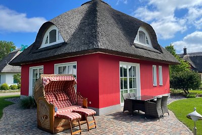 Strandläufer rietgedekte woning in Glowe