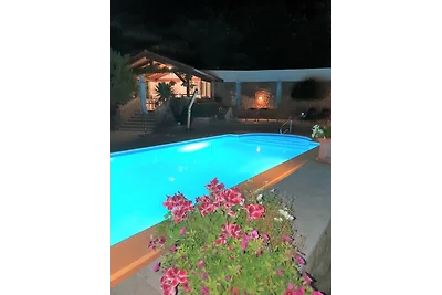 Apartmenthaus Angela/beheizter Pool
