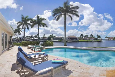 (**NEW**) Villa Romantica Cape Coral