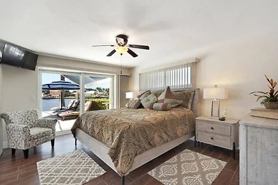 (**NEW**) Villa Romantica Cape Coral