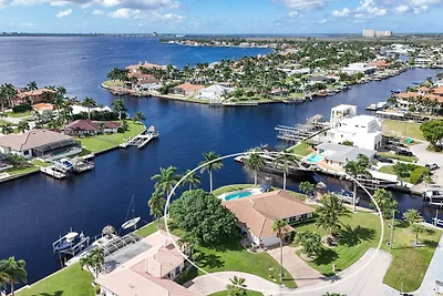 (**NEW**) Villa Romantica Cape Coral
