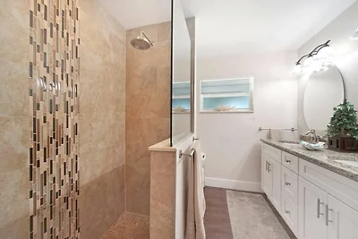 (**NEW**) Villa Romantica Cape Coral