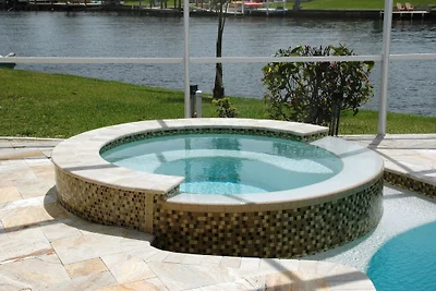 (**NEW**) Villa Romantica Cape Coral