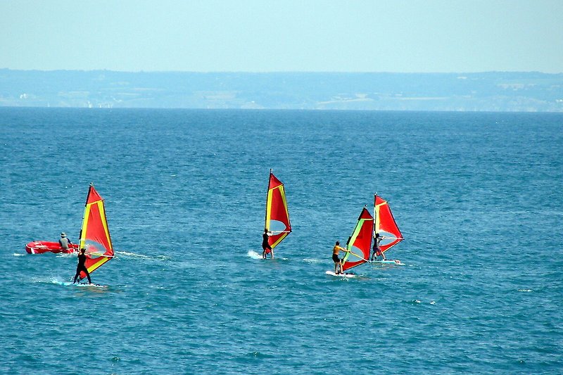 Wassersport und Segeln in Saint-Quay