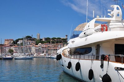 Am Jachthafen La Napoule bei Cannes