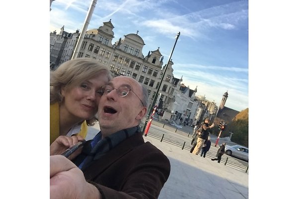 Frau V. Quintart Frau V. Quintart