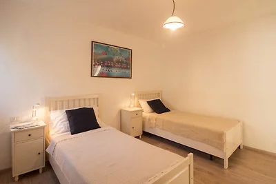 CASA RENATE