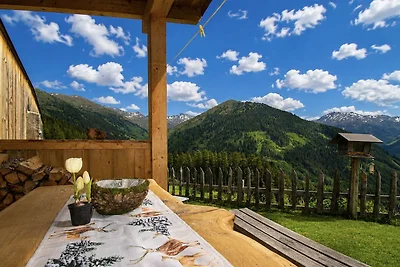 Tirol-Gilferthütte in Alleinlage