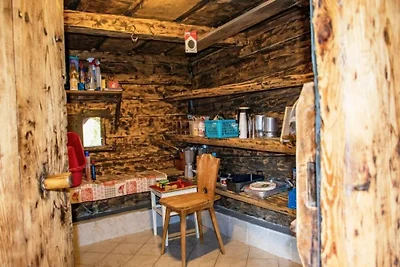 Tirol-Gilferthütte in Alleinlage