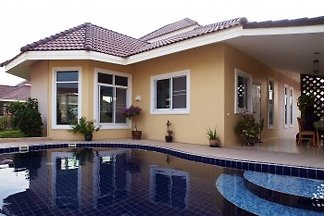 Poolvilla Ladda
