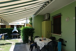 Azzurro 1-3 Schlafzimmer mit Garten
