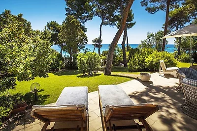 Holiday Villa ESTATE