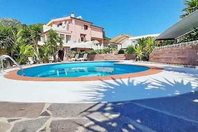 Villa STRELITZIA