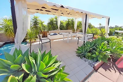 Villa STRELITZIA
