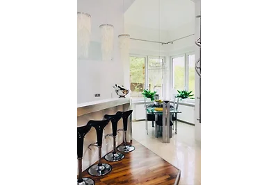COTTAGE DI PRESTIGIO AL LAGO