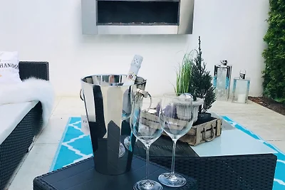 COTTAGE DI PRESTIGIO AL LAGO