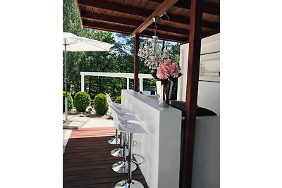 COTTAGE DI PRESTIGIO AL LAGO