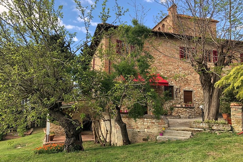 Haus Casato - typisch toskanisches Natursteinhaus