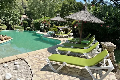 DOMAINE DE SAINT-AMOUR