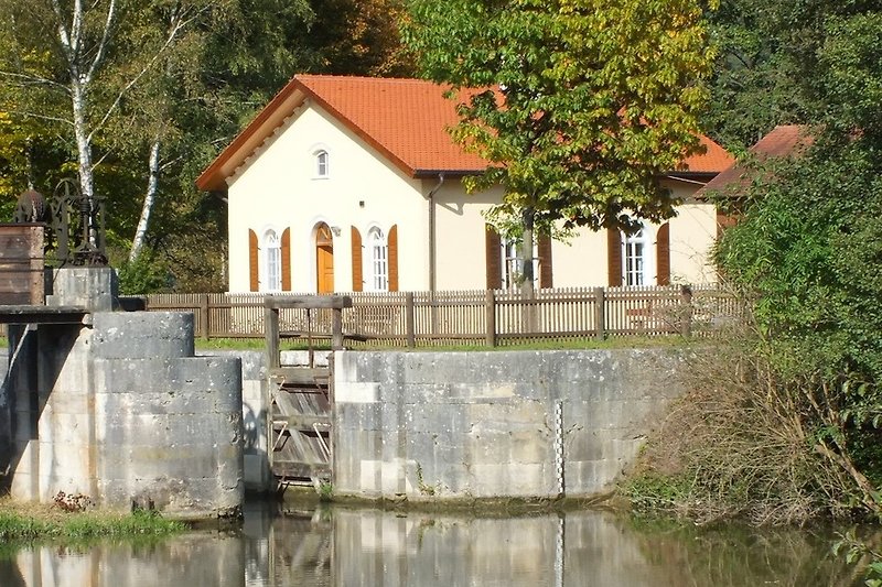 Schleusenhaus am Ludwigskanal