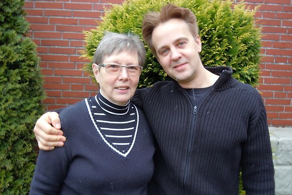 Mrs. H. Gehrmann Mrs. H. Gehrmann