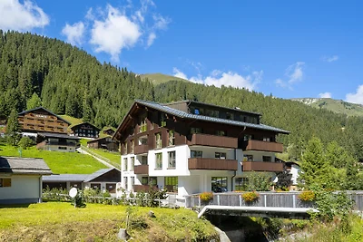 Bohemia Apartments
