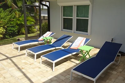 Villa Sunset Beach in Strandnaehe