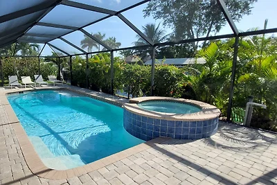Villa Lazy River am Kanal