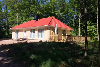Karins Stuga mitt Jacuzzi und Sauna