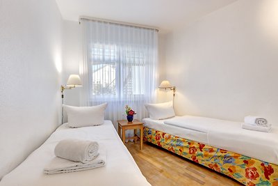 piso de lujo de 4* en Bansin