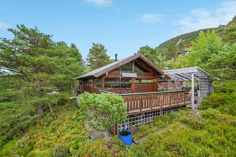 Terrasse mit Paviljong