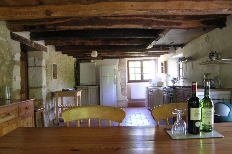 Kitchen / dining room