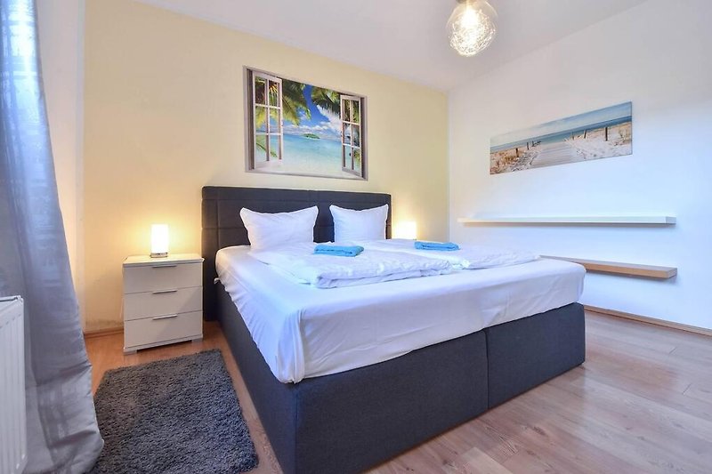 2. Schlafzimmer