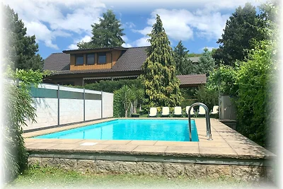 Ferienhaus mit Pool im Harz