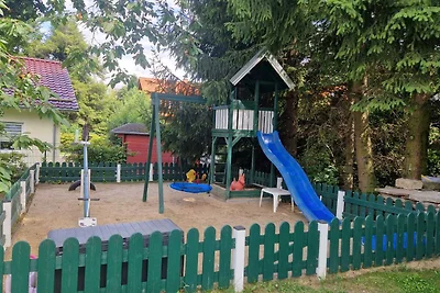 Bungalow con camino vicino a Wernigerode
